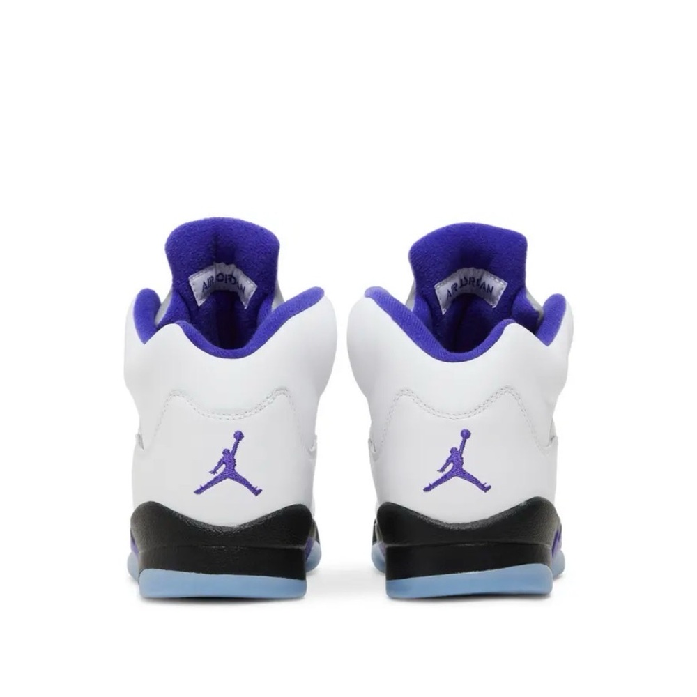 Air Jordan 5 Retro GS 'Concord'
- White and Purple - Picture 3 of 11